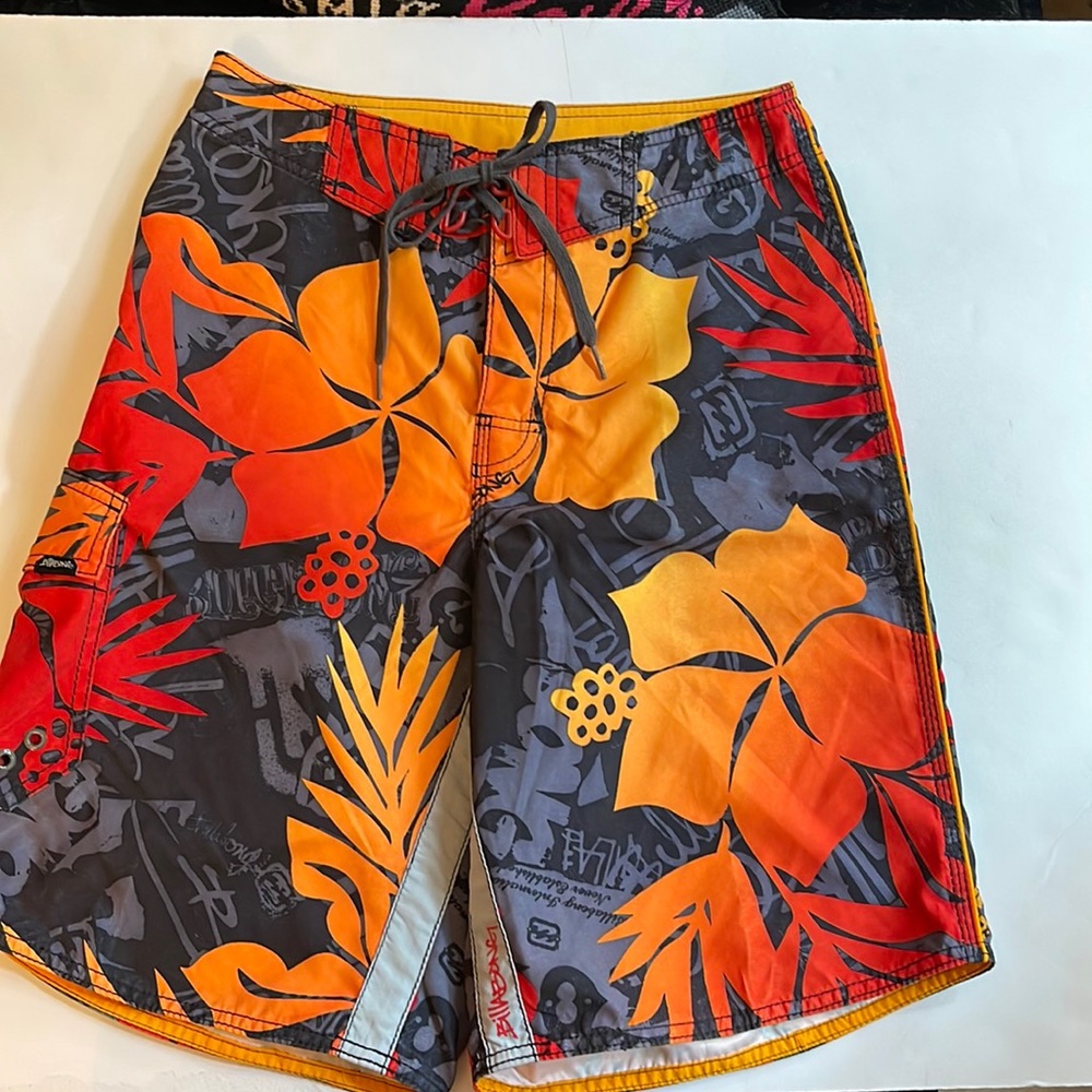 Board shorts/swim trunks